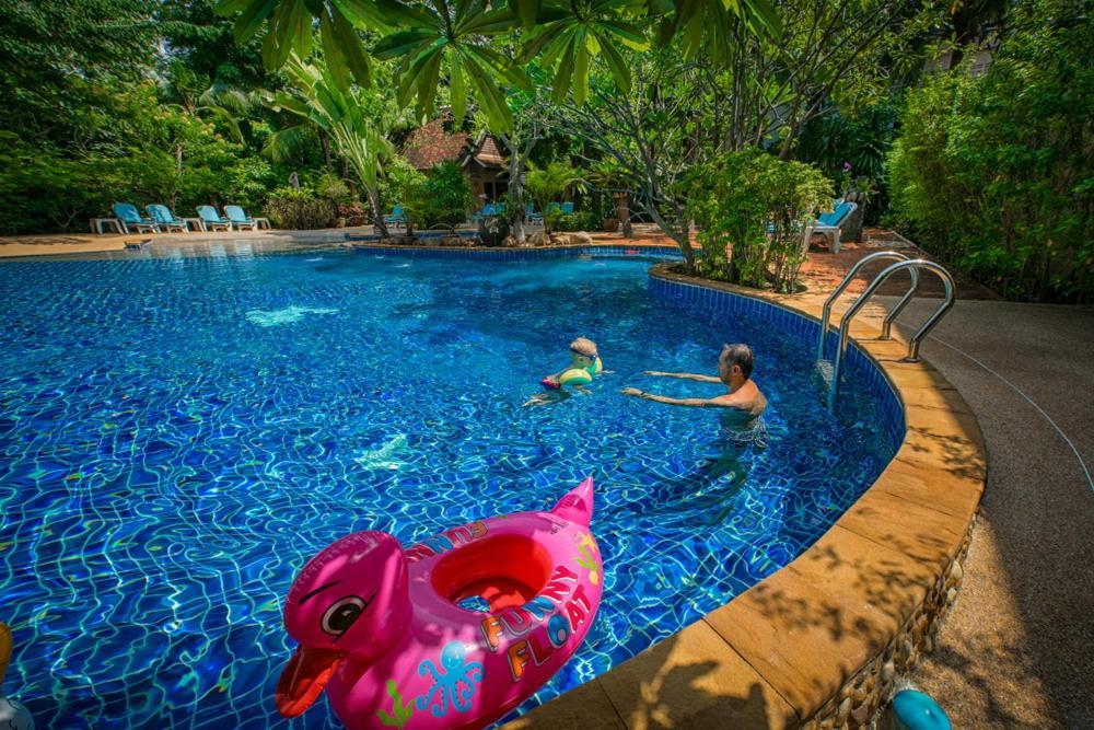 Rabbit Resort Pattaya Ngoại thất bức ảnh